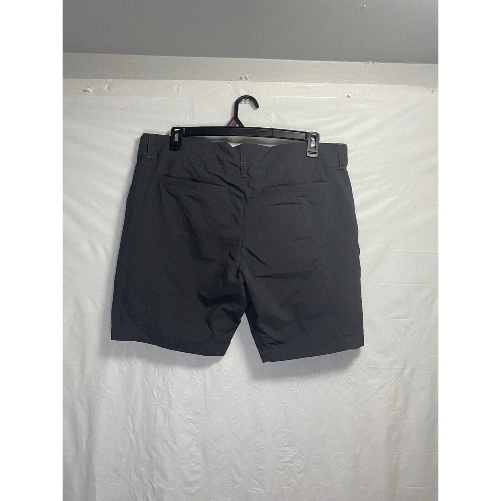 The North Face Shorts Men 40 Hiking Nylon Belted Grey 9.5